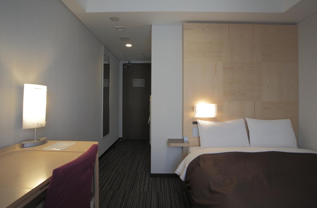 Bluewave Inn Yotsubashi Osaka Værelse billede